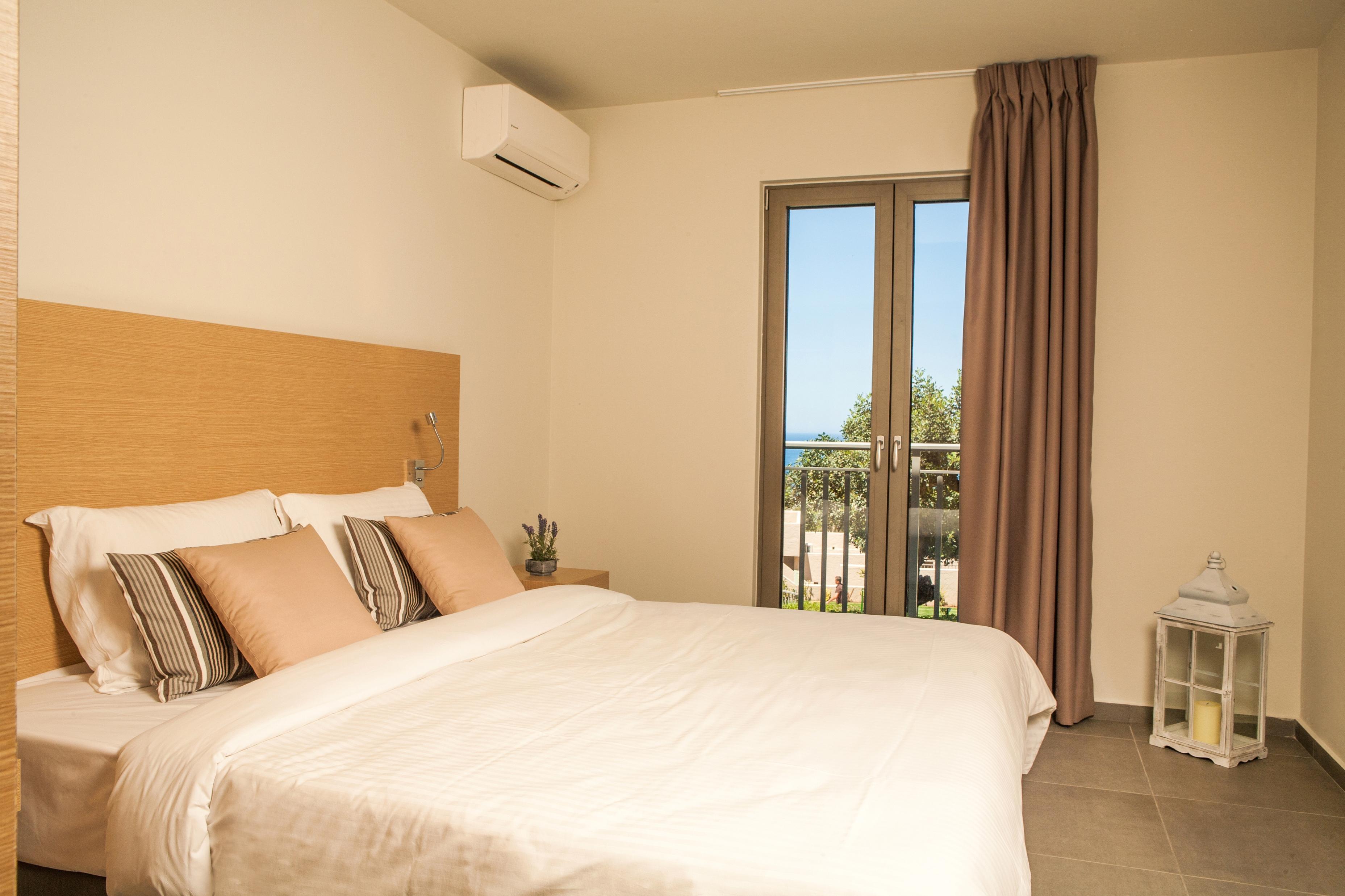 Sundance Apartments & Suites Hersonissos  Eksteriør billede
