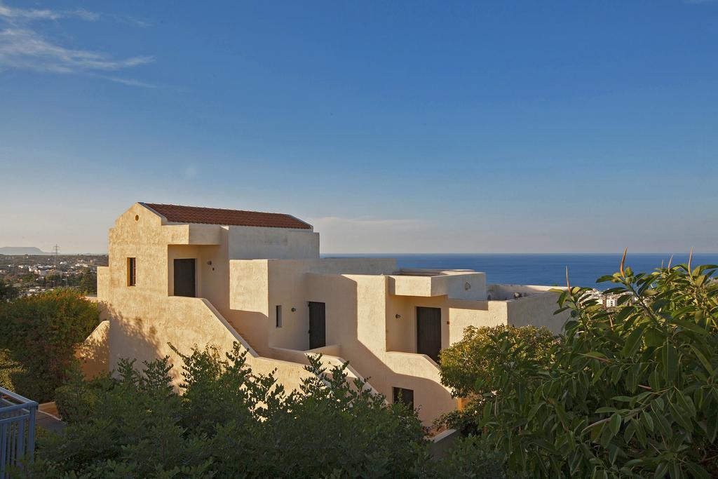 Sundance Apartments & Suites Hersonissos  Eksteriør billede