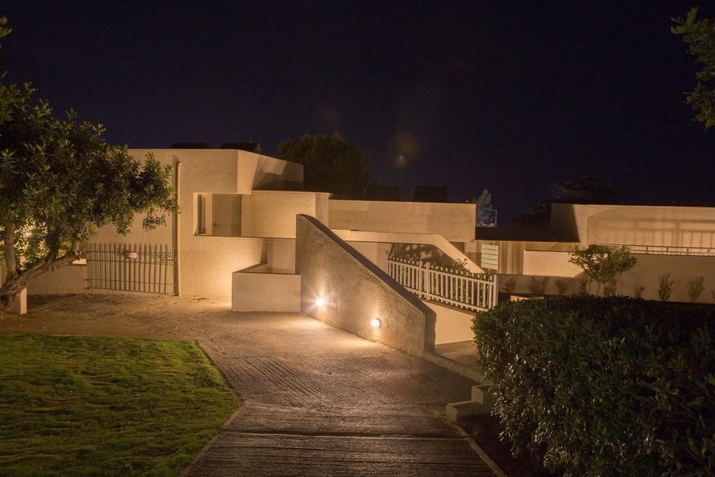 Sundance Apartments & Suites Hersonissos  Eksteriør billede