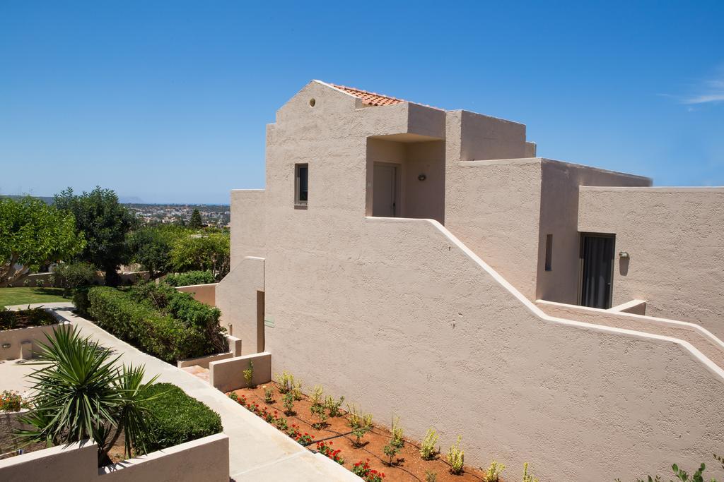 Sundance Apartments & Suites Hersonissos  Eksteriør billede
