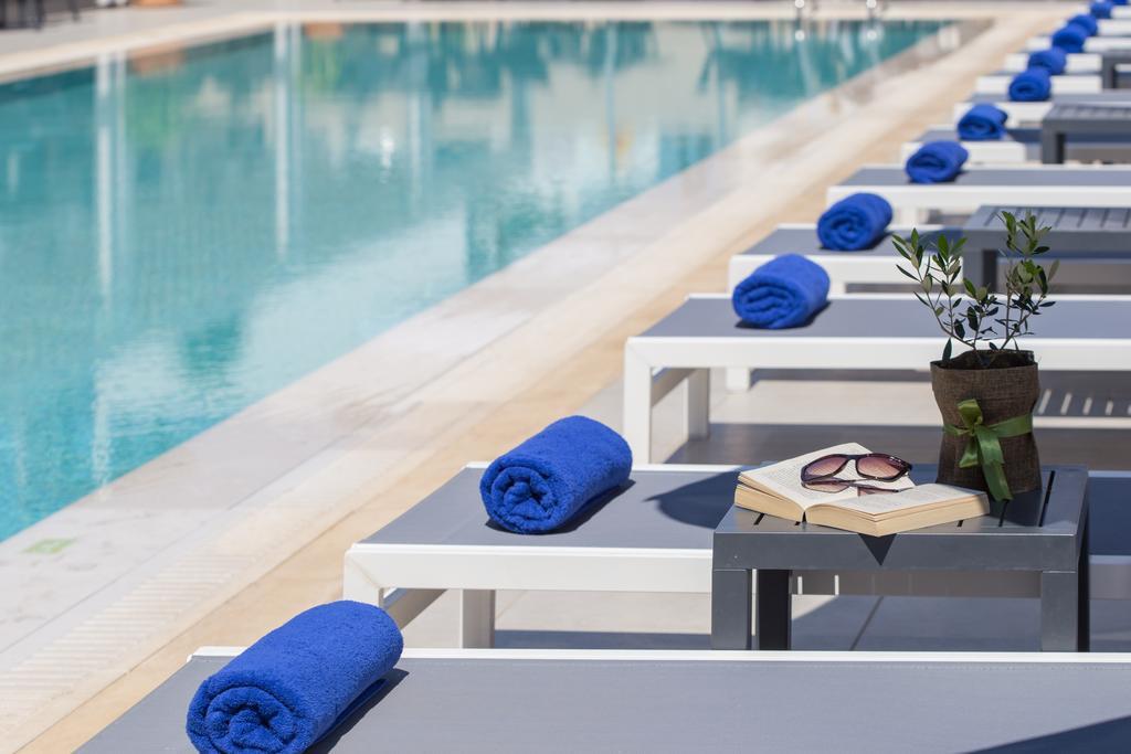 Sundance Apartments & Suites Hersonissos  Eksteriør billede
