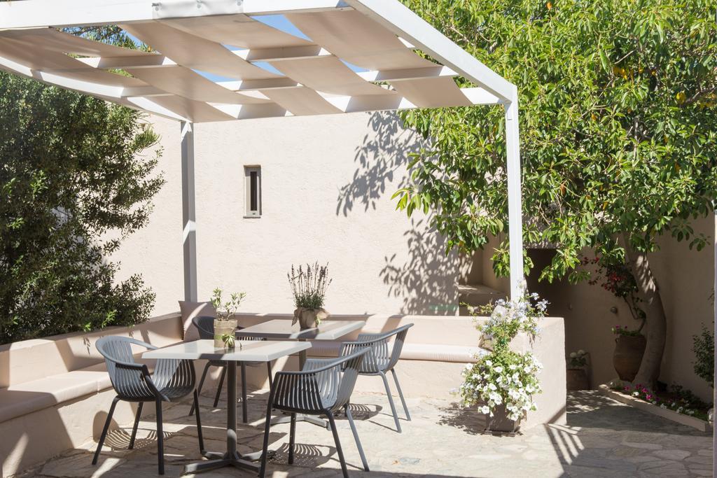Sundance Apartments & Suites Hersonissos  Eksteriør billede
